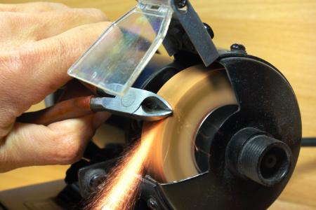Professional Tool Sharpening vs. DIY: Which Option Is Better?
